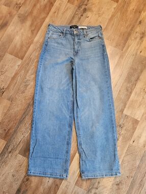 👖BCBGeneration Light Blue Wide-Leg Baggy Jeans